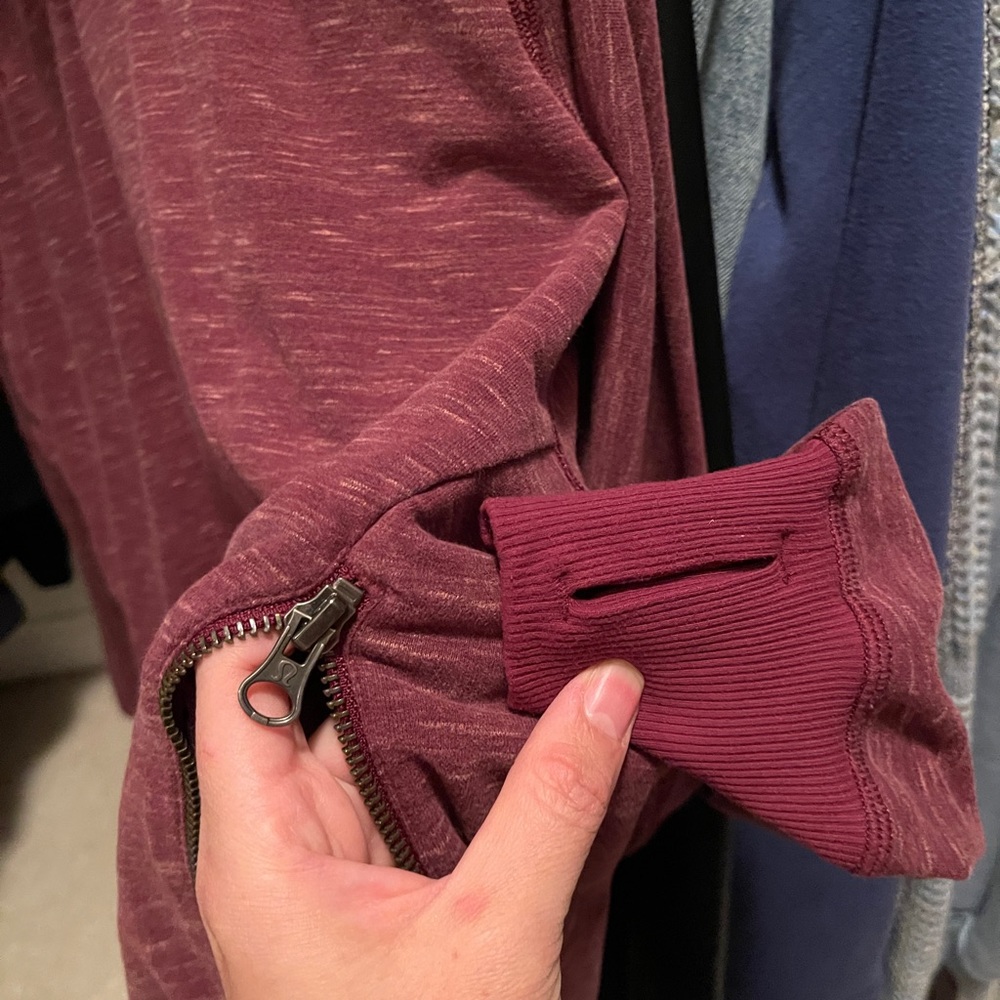 Lululemon sweater